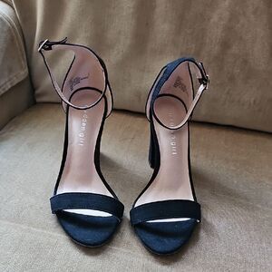 Sandals By Madden Girl Black Suede Look Size 6.5